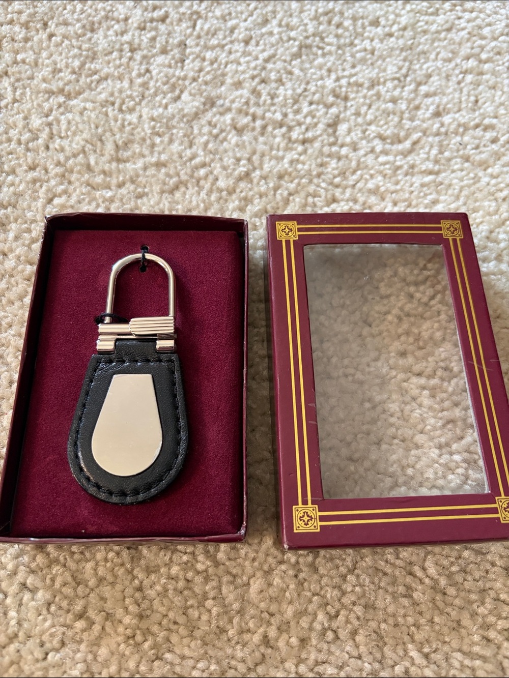 Men’s Black Leather and Silver Tone Keychain NIB